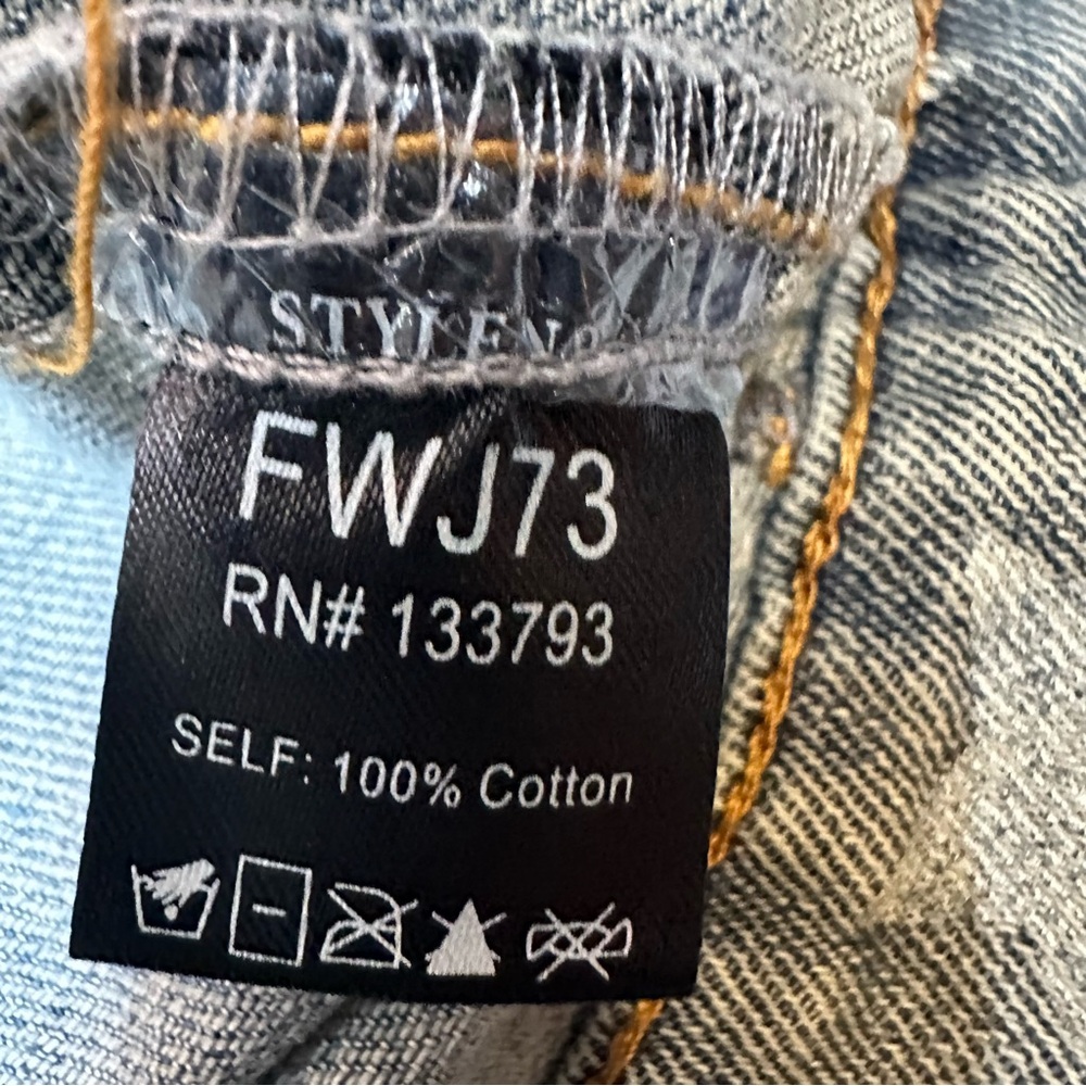 POL NWOT Starry Denim Jacket - Picture 7 of 8